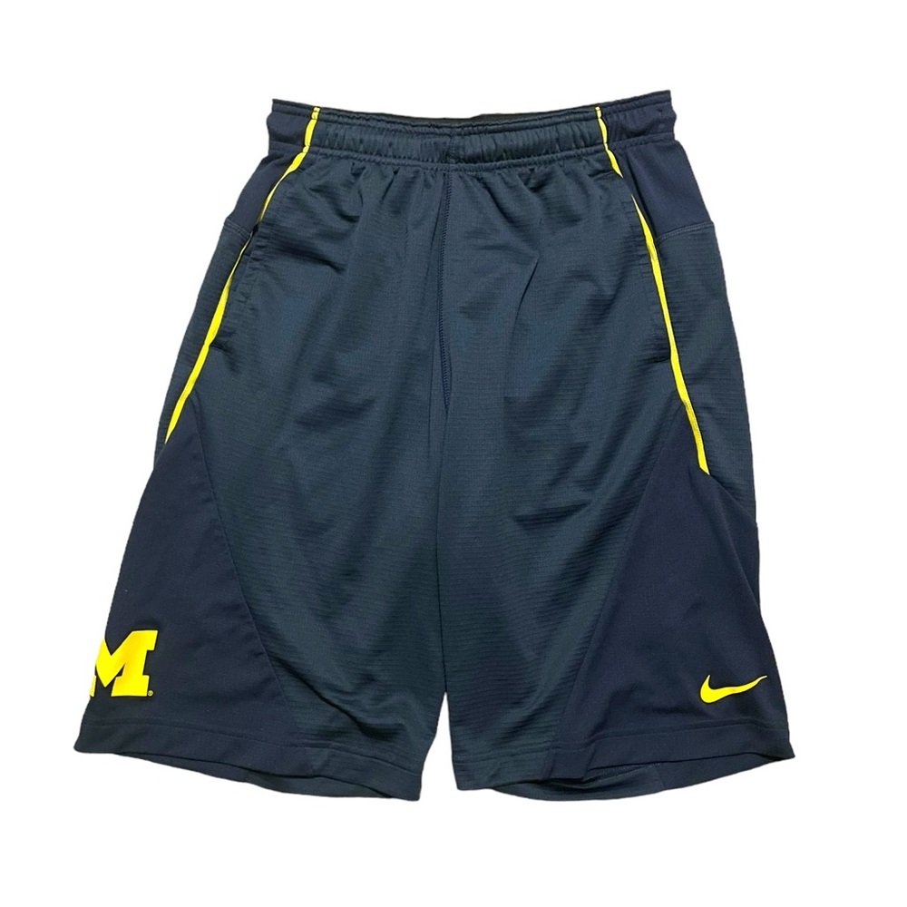 university of michigan wolverines nike cargo basketball shorts